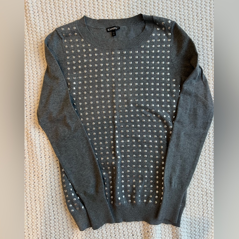 EXPRESS Gray Studded Long Sleeve Sweater